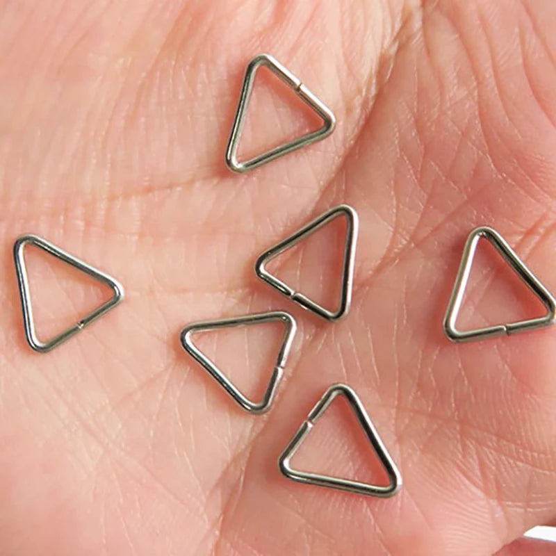50pcs Stainless Steel Triangle Open Jump Ring Split Rings D Shape Connectors Clasps Hooks for Jewelry Making DIY Findings